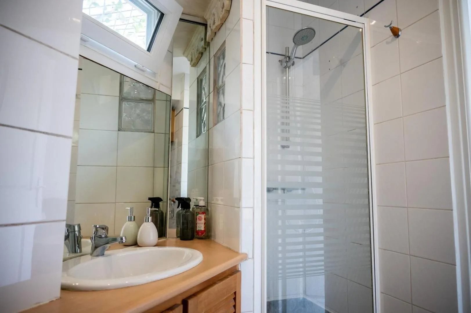 ניס Guestready - Enchanted Stay With Garden In Cimiez 0*,  צרפת